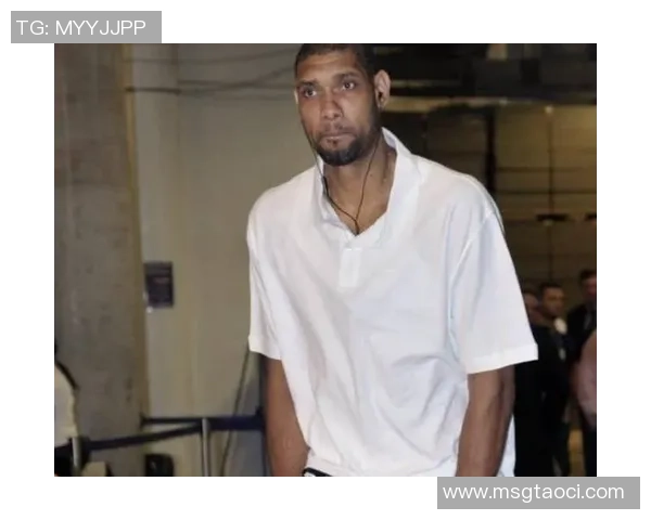 足球明星时尚穿搭解析与风格展示引领潮流新风尚 足球明星时尚穿搭解析与风格展示引领潮流新风尚