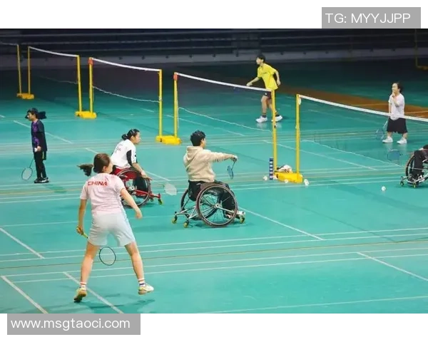 重庆羽毛球队整体表现分析:压制对手与失误的双重影响探讨 重庆羽毛球队整体表现分析:压制对手与失误的双重影响探讨