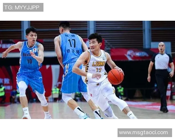 深圳篮球队荣登篮球战术排行榜第十名展现实力与潜力 深圳篮球队荣登篮球战术排行榜第十名展现实力与潜力