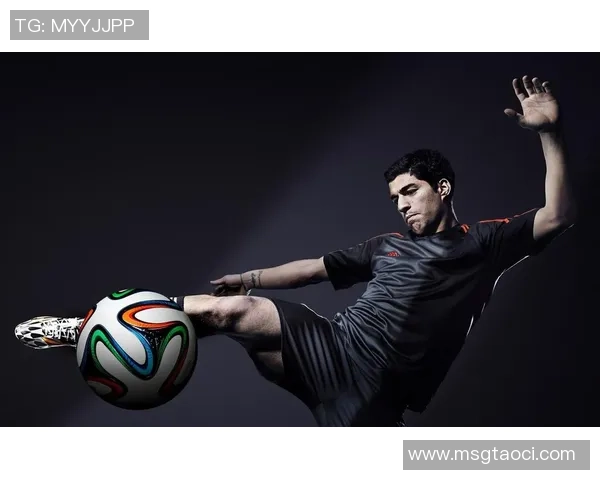 足球明星纸壁纸精选图片大全展示让你感受足球魅力与明星风采