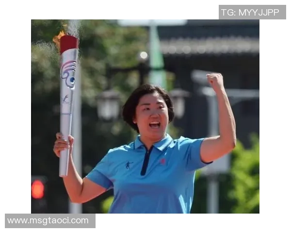 张娜专访:从青涩小将到乒乓球传奇的成长之路回顾