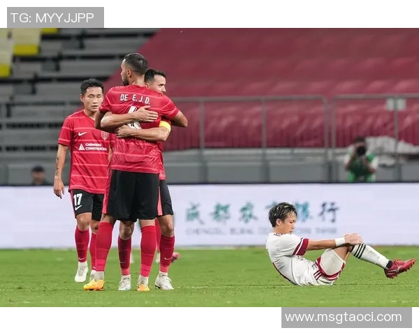 成都足球队实力分析：从战术到球员全面解读球队竞争力与未来发展